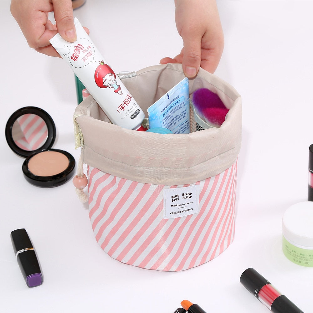 Round women makeup bag travel make up organizer Cosmetic bag female storage toiletry kit case