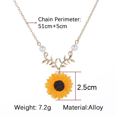 Hot selling necklace, pearl, sunflower necklace, feminine and fashionable sunflower pendant