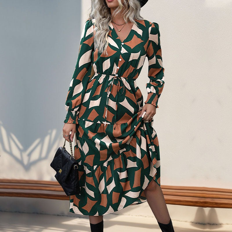 Hot selling long sleeved printed V-neck dress for European and American women's clothing in spring and autumn