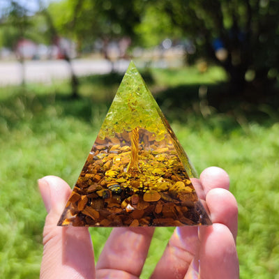 Crystal Ball Gravel Pyramid Artwork Resin