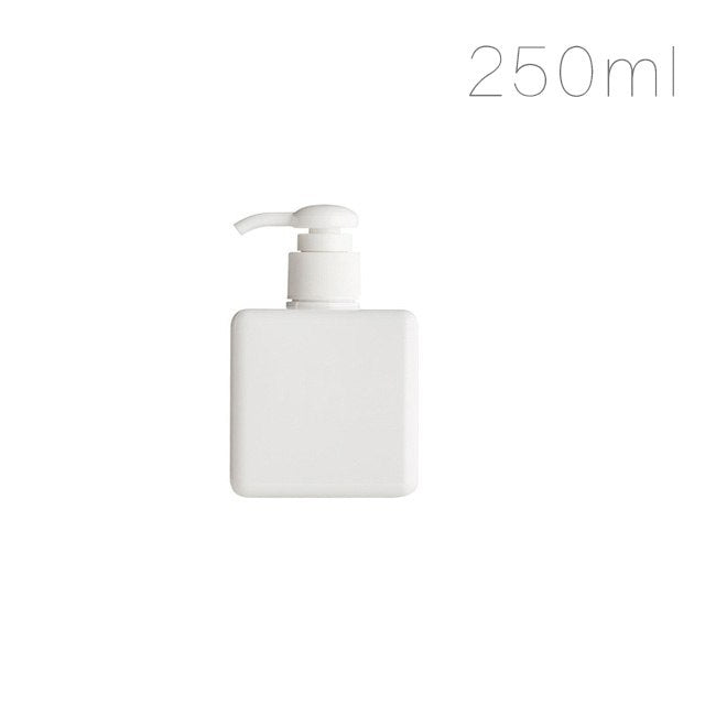 Clearance Refillable Bottles Lotion Container Large Pump Plastic Shampoo Bottle Refillable Travel Bottle Living Essentials