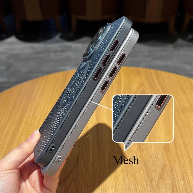 Breathable Heat Dissipation Mesh Shell For iPhone 15 15Pro 15 ProMax Phone Case Magnetic Suction Charging Skin Protection Covers