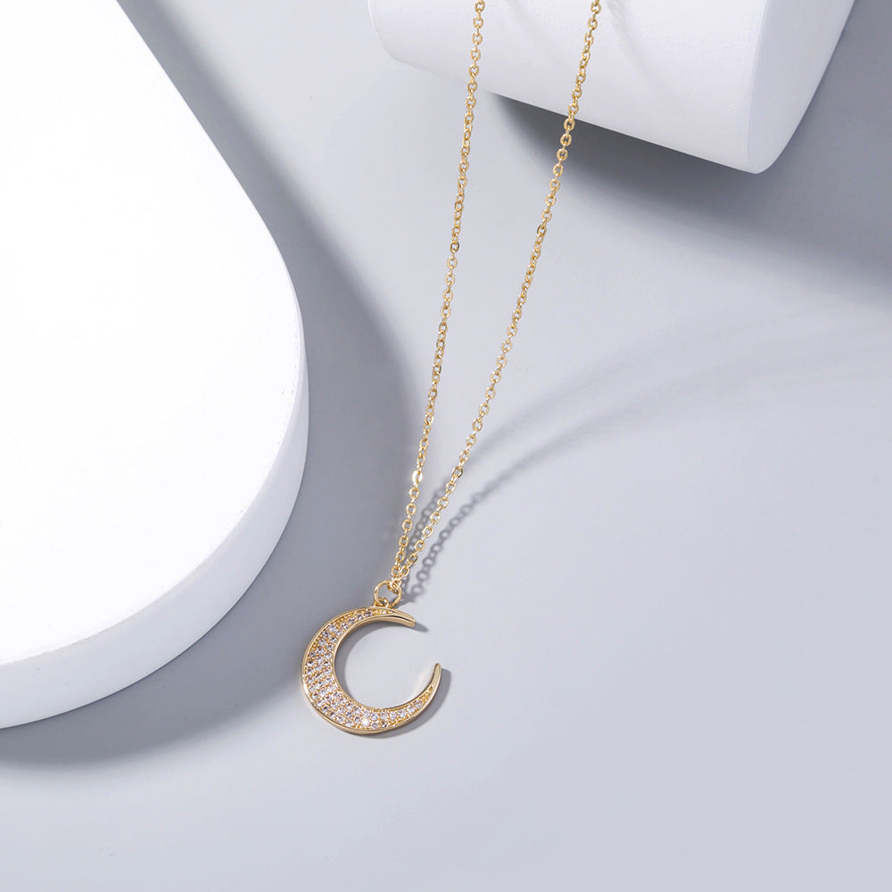 Classic Moon Pendant Lady Zircon Clavicle Chain